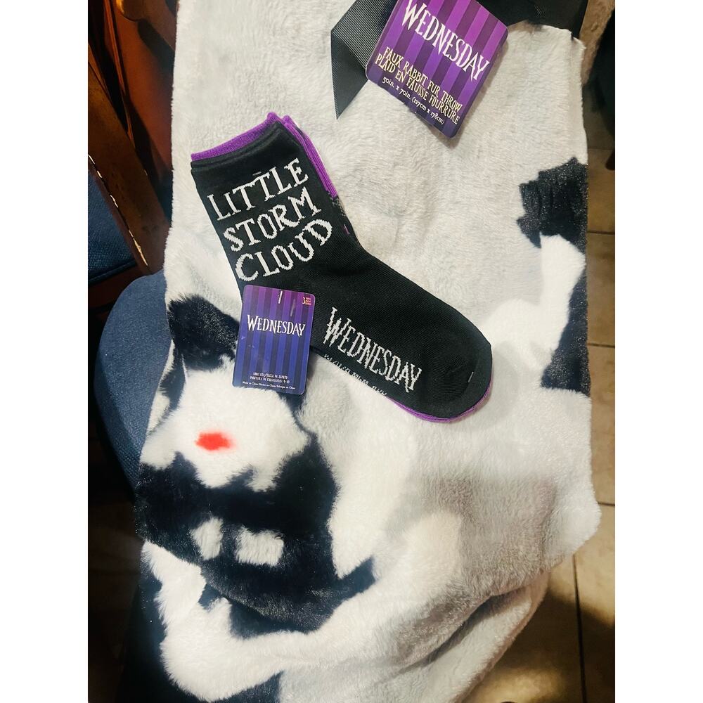 Wednesday faux rabbit fur throw sock bundle 50 by 70